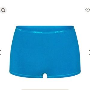 Skims Cotton Logo Hot Pant (Blue Mykonos color) (size Medium)